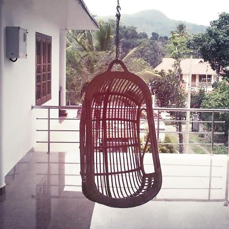 Hill Mist Thekkady Hotel Buitenkant foto