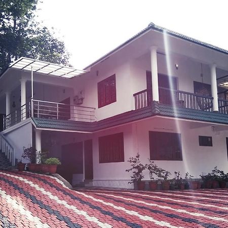 Hill Mist Thekkady Hotel Buitenkant foto